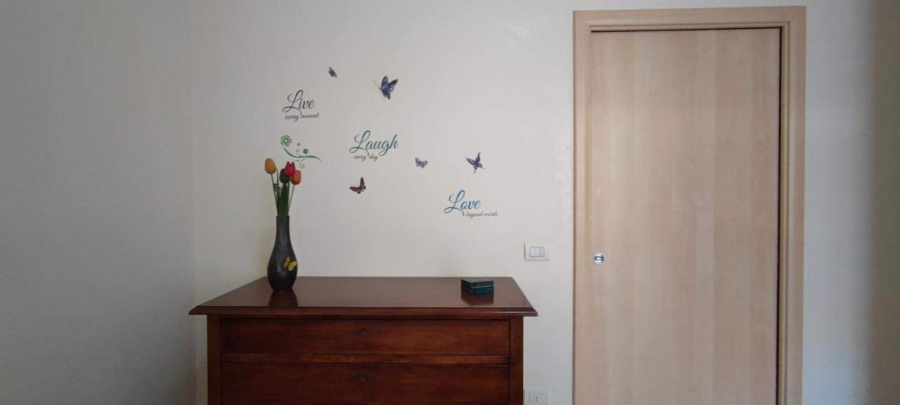 Mariposa Guest House Bari Exterior foto